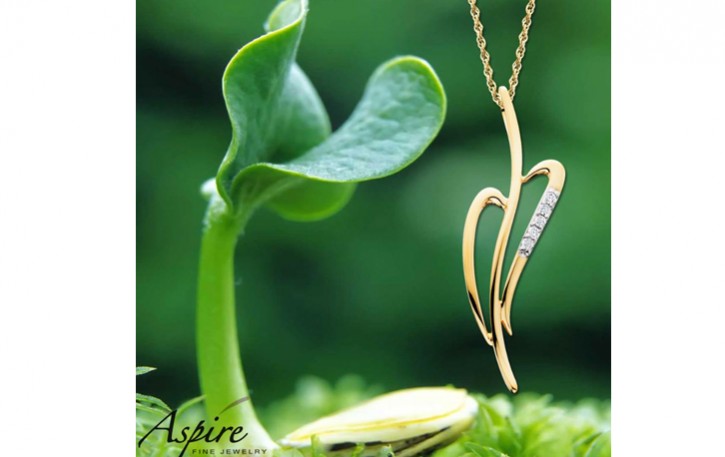 Aspire leaf heart pendant